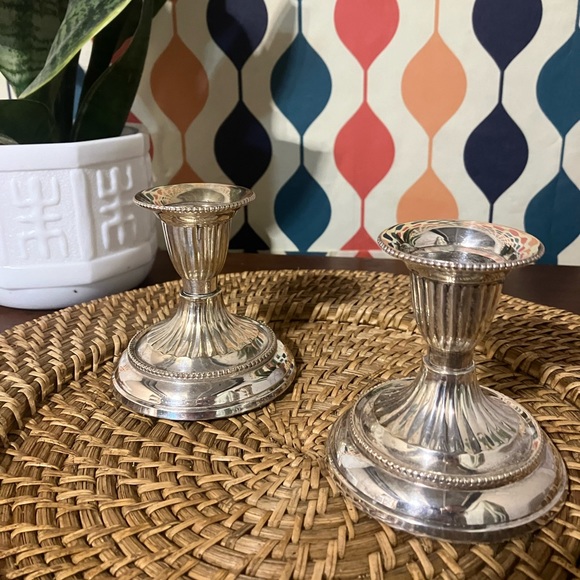 Pair of Vintage Silver-Plated Candlestick Holders - Picture 4 of 10